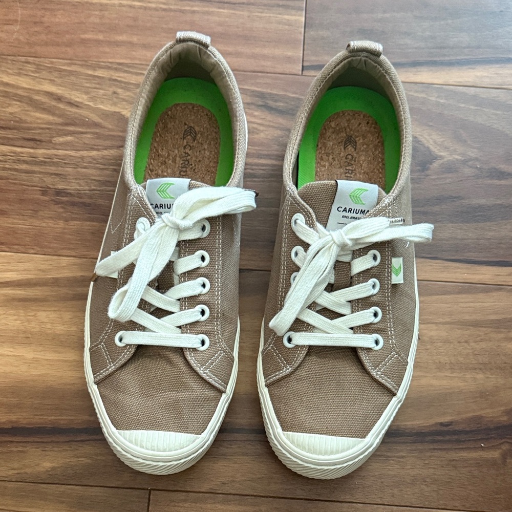 Cariuma Tan Canvas Sneakers with White Laces
